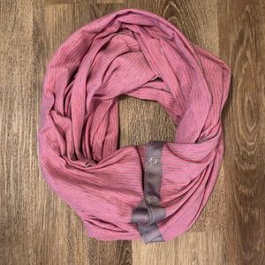 Pink/Gray Striped Scarf